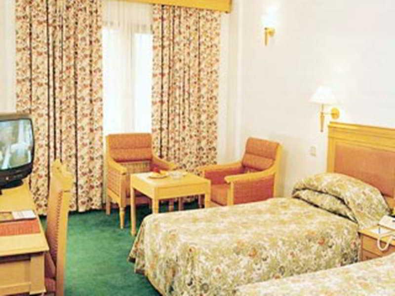 Grande Residencia Hotel Kochi ภายนอก รูปภาพ