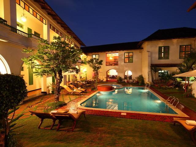 Grande Residencia Hotel Kochi ภายนอก รูปภาพ